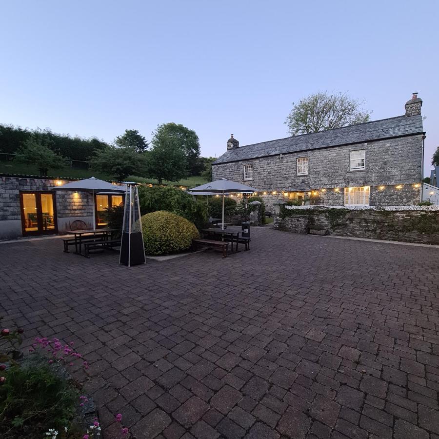 Ta Mill Holiday Cottages & Lodges -Ta Mill House Launceston Exterior photo